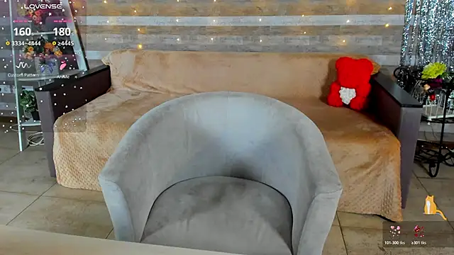 SusanSmit online show from February 14, 2026, 9:59 pm