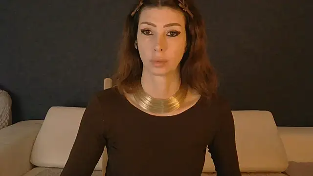 WhiteQueen888 online show from September 25, 2025, 7:14 am