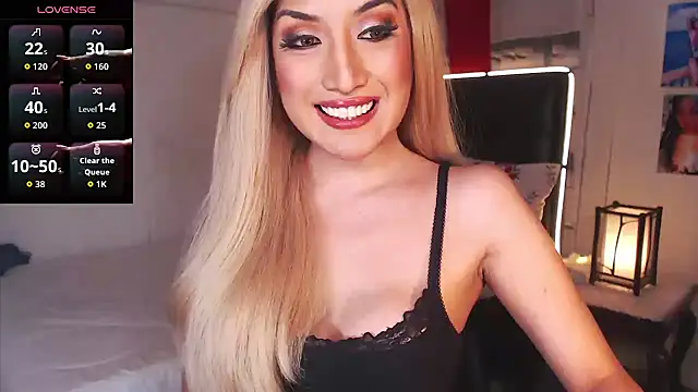 Snapshot of Alluring_Lordess chatting on October 16, 2025, 7:27 am Alluring Lordess online show from October 16, 2025, 7:27 am