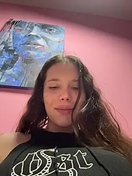 Snapshot of YourBabyPearl chatting on April 2, 2026, 5:52 pm YourBabyPearl online show from April 2, 2026, 5:52 pm