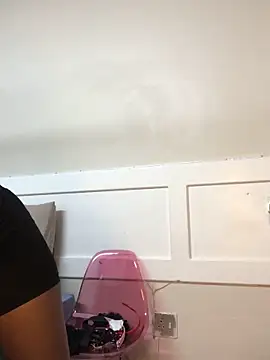 Snapshot of LuciousLips96 chatting on December 2, 2025, 7:26 pm LuciousLips96 online show from December 2, 2025, 7:26 pm