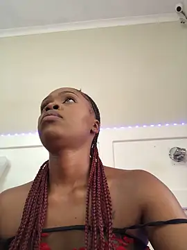 Snapshot of LuciousLips96 chatting on November 24, 2025, 7:30 am LuciousLips96 online show from November 24, 2025, 7:30 am