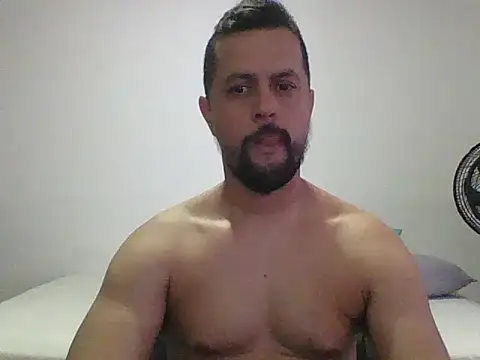 Snapshot of TRIISTAN_KING10 chatting on July 17, 2026, 10:29 pm TRIISTAN KING10 online show from July 17, 2026, 10:29 pm