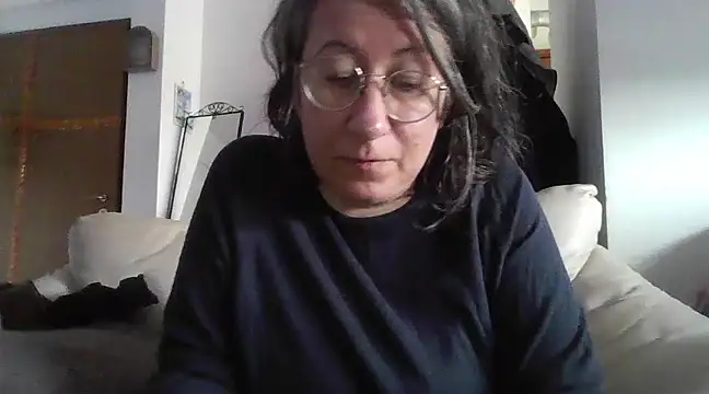 milkarock online show from February 18, 2025, 10:27 am