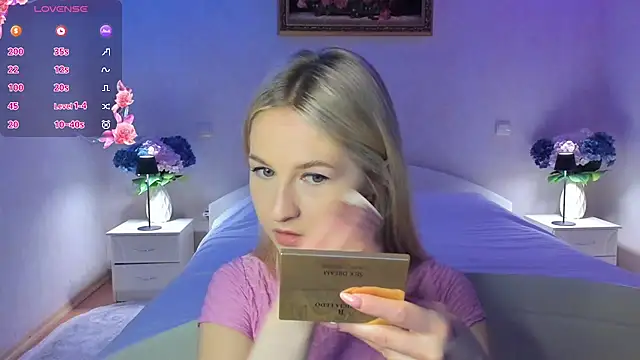 AnnaCarrera online show from February 20, 2026, 8:33 pm