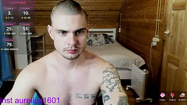 maks wolfis online show from October 15, 2025, 5:43 pm