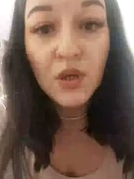 AlexandraGiogio online show from January 17, 2025, 8:33 pm