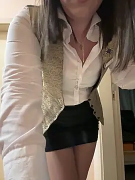 AlexandraGiogio online show from March 8, 2026, 4:05 am