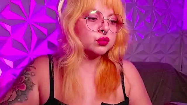 Satyn doll online show from September 22, 2025, 11:11 pm