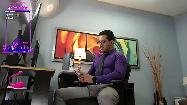 Snapshot of randyluke chatting on June 10, 2026, 7:15 pm randyluke online show from June 10, 2026, 7:15 pm