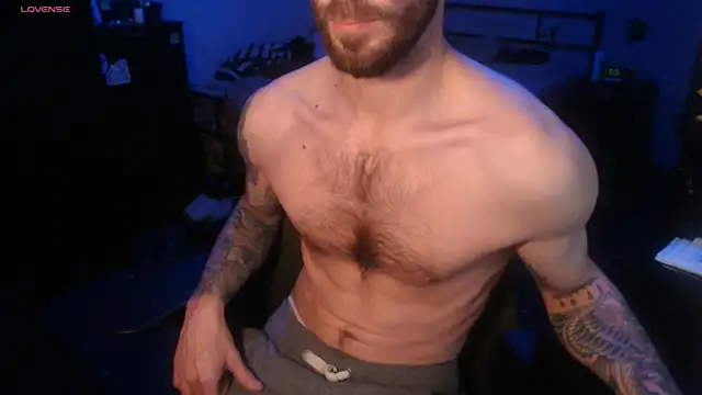 SexxxyLouis online show from November 2, 2025, 9:03 am