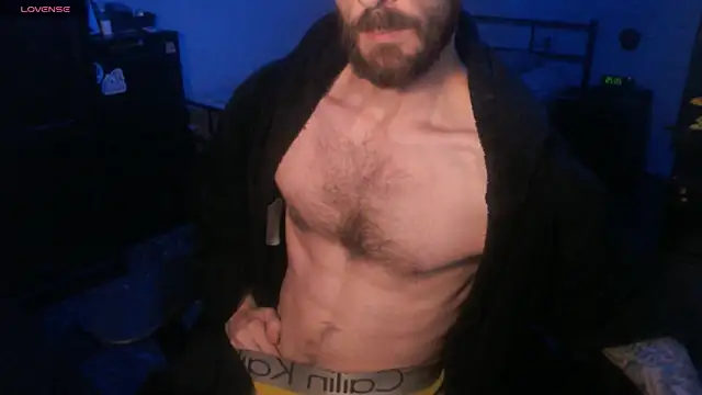 SexxxyLouis online show from October 8, 2025, 7:43 am