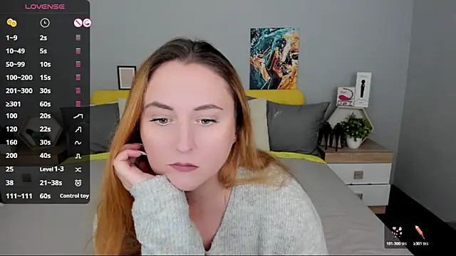 BabeLessi online show from November 1, 2025, 6:24 pm