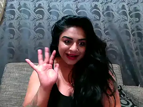 indianishkq7 online show from December 22, 2024, 4:17 pm