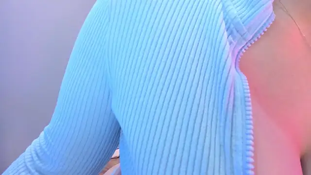 akura011 online show from November 7, 2025, 1:59 pm