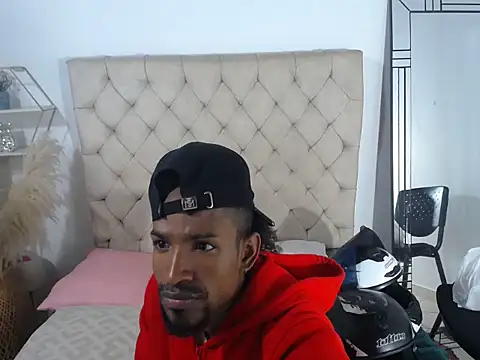 anhtony wayans online show from September 25, 2025, 11:11 pm