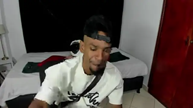 anhtony wayans online show from October 18, 2025, 12:12 am