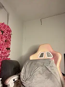 Rachell More online show from September 25, 2025, 7:25 am