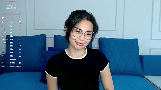 kwana colada online show from October 14, 2025, 9:43 am