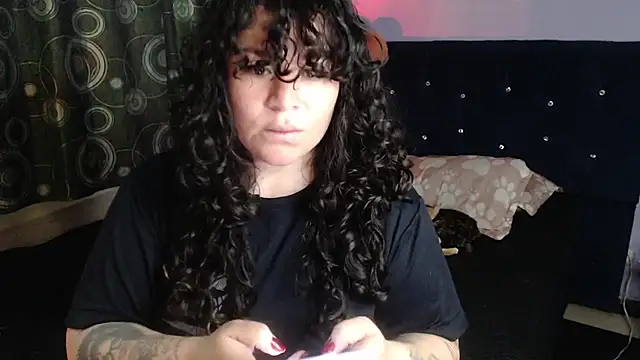 ANGELIQUE KLANE online show from March 26, 2026, 12:36 pm