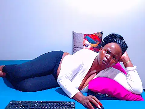 Snapshot of BootyliciousAssxxx chatting on March 5, 2025, 7:49 pm BootyliciousAssxxx online show from March 5, 2025, 7:49 pm