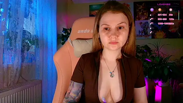 GoodWitch  online show from February 23, 2026, 9:43 am