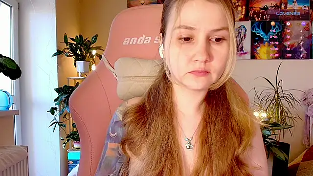 GoodWitch  online show from October 3, 2025, 7:43 am