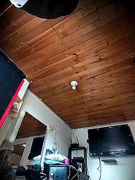 Brenda Berck  online show from April 17, 2026, 1:36 pm