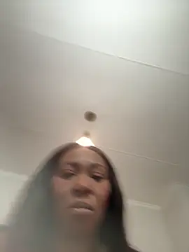 Bootyliciouse21X online show from March 17, 2026, 5:21 am