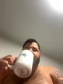 Gabihotxxx1 online show from September 24, 2025, 1:39 pm