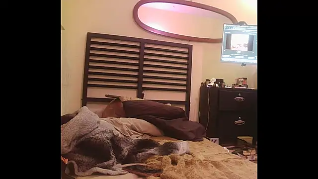 Mikela Alexa online show from March 5, 2025, 10:43 pm