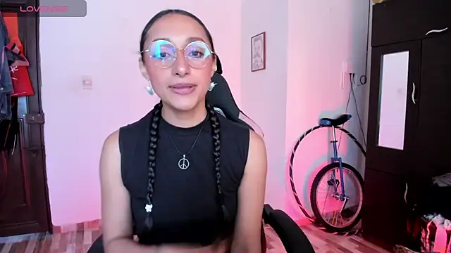 adrena 10 online show from March 29, 2026, 8:32 pm