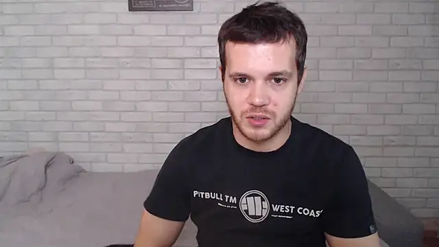 Alexxx horny online show from October 15, 2025, 8:11 am