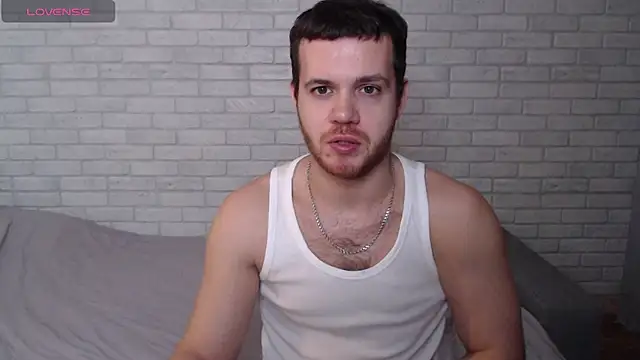 Alexxx horny online show from December 3, 2025, 6:51 pm