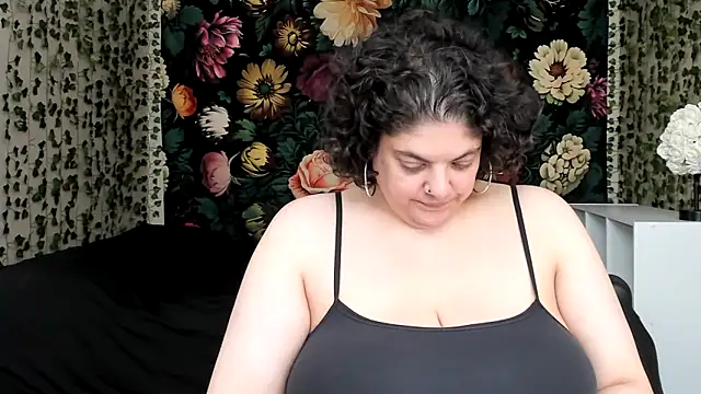 Exotic-Melons online show from April 16, 2026, 7:14 pm