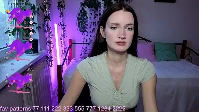 Hot Rhaenyra online show from November 11, 2025, 1:28 pm