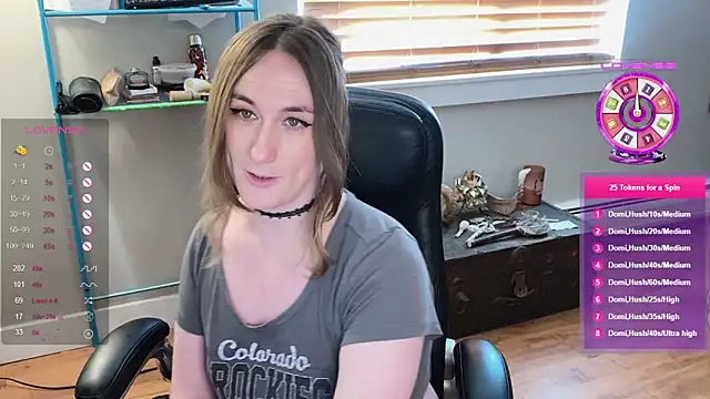 Snapshot of luluvaladon chatting on March 10, 2025, 10:24 pm luluvaladon online show from March 10, 2025, 10:24 pm