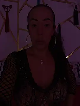 Snapshot of YOURSDEBORA chatting on April 24, 2026, 7:38 pm YOURSDEBORA online show from April 24, 2026, 7:38 pm