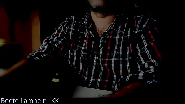  x rated  online show from October 10, 2025, 5:14 pm