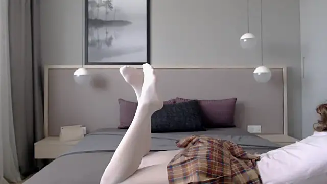 ShySchoolGirl online show from October 6, 2025, 1:45 pm