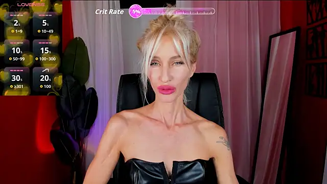 CindySw online show from October 18, 2025, 10:17 am