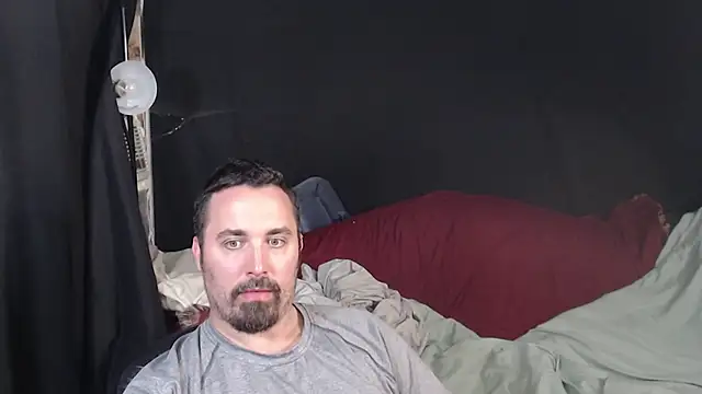 Metalstud online show from October 6, 2025, 3:08 am