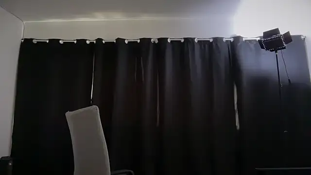 Snapshot of MarcellaGriffin chatting on September 30, 2025, 9:10 pm MarcellaGriffin online show from September 30, 2025, 9:10 pm