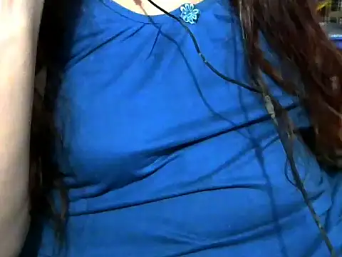 giga-bite online show from October 2, 2025, 3:37 pm