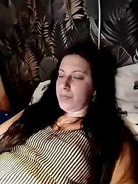 lolyforyou online show from January 7, 2026, 6:46 pm