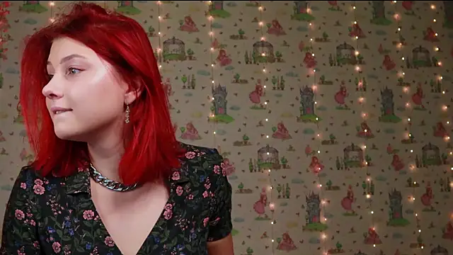 SmokyRose online show from September 17, 2025, 6:59 am