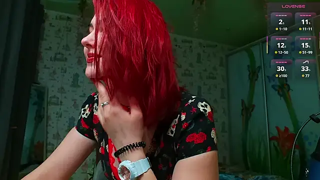 SmokyRose online show from March 12, 2025, 10:48 am