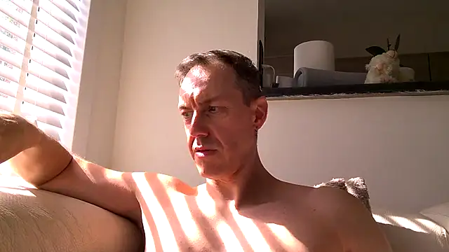 ploki2180 online show from September 14, 2025, 11:21 am