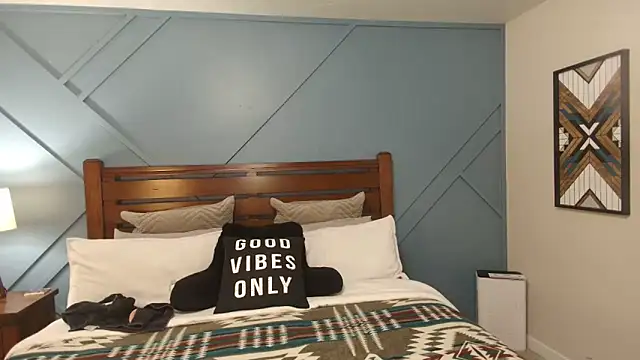 xxyourgirlblair online show from March 14, 2026, 4:18 am