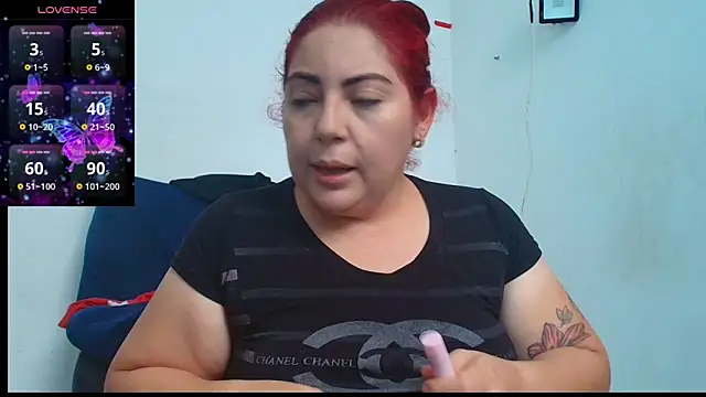 abigail curvy online show from February 10, 2026, 1:32 pm